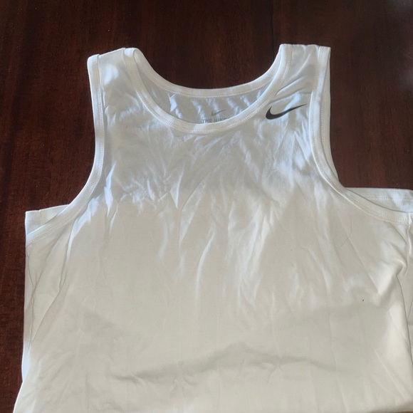 it doesn't have the labels but i never used it - Picture 2 of 2